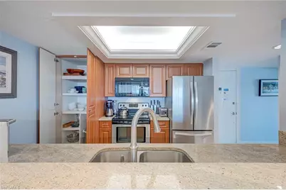 17080 Harbour Point Dr #711, Fort Myers, FL 33908 - Photo 9