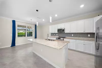 3697 E Hampton Cir, Alva, FL 33920 - Photo 7