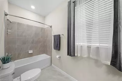 3697 E Hampton Cir, Alva, FL 33920 - Photo 23