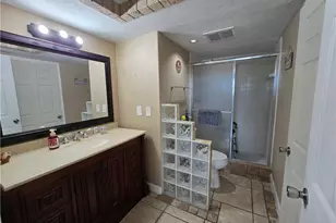 1617 SE 26th St, Cape Coral, FL 33904 - Photo 9