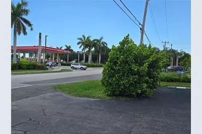 1617 SE 26th St #202, Cape Coral, FL 33904 - Photo 23