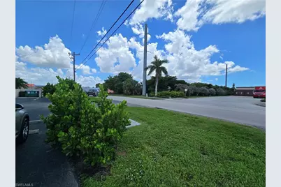 1617 SE 26th St #202, Cape Coral, FL 33904 - Photo 25