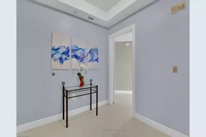 2745 1st St #1006, Fort Myers, FL 33916 - Photo 3
