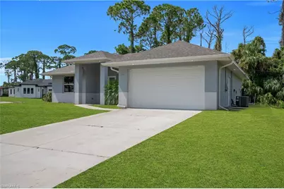 1901 E 7th St, Lehigh Acres, FL 33936 - Photo 5