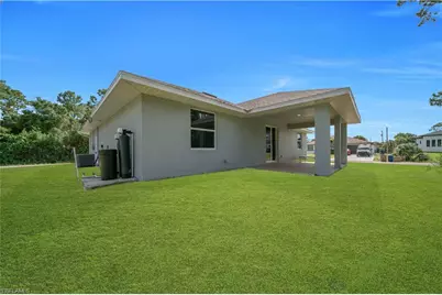 1901 E 7th St, Lehigh Acres, FL 33936 - Photo 29