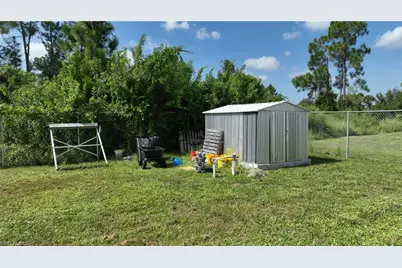 1116 Crestwood St E, Lehigh Acres, FL 33974 - Photo 33