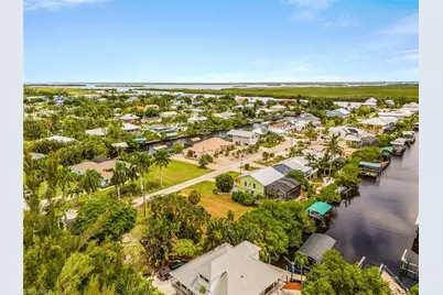 5417 Martin Cv, Bokeelia, FL 33922 - Photo 9