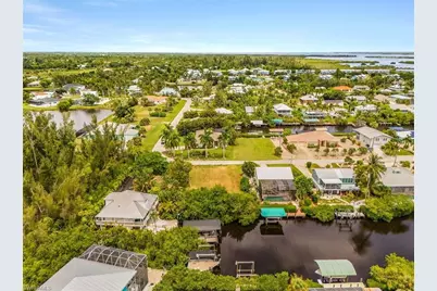 5417 Martin Cv, Bokeelia, FL 33922 - Photo 3