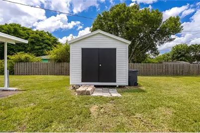 1201 Orange Ave, North Fort Myers, FL 33903 - Photo 21