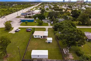 1201 Orange Ave, North Fort Myers, FL 33903 - Photo 31
