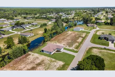 3338 NE 9th Pl, Cape Coral, FL 33909 - Photo 47