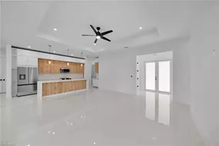 3338 NE 9th Pl, Cape Coral, FL 33909 - Photo 7