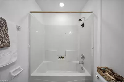 2724 SW 2nd Ave, Cape Coral, FL 33914 - Photo 25