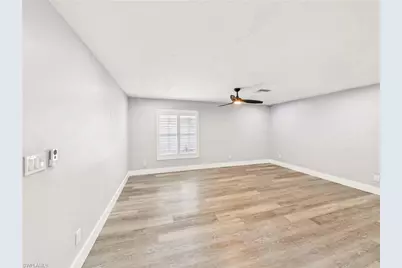 567 13th St N, Naples, FL 34102 - Photo 17
