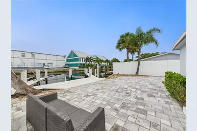 567 13th St N, Naples, FL 34102 - Photo 23