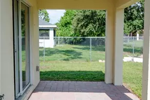 1108 NE 36th Ln, Cape Coral, FL 33909 - Photo 21