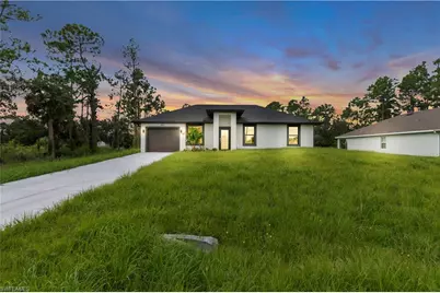 457 Woodman Dr, Lehigh Acres, FL 33972 - Photo 7