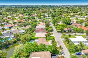 7511 42nd Dr NW, Coral Springs, FL 33065 - Photo 1