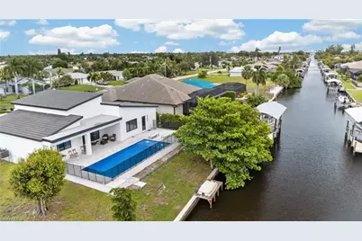 1882 Coral Point Dr, Cape Coral, FL 33990 - Photo 33