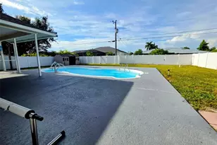 626 SW 25th Terrace, Cape Coral, FL 33914 - Photo 9