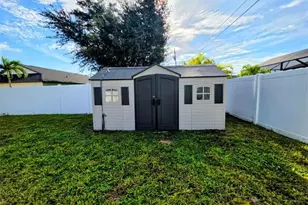 626 SW 25th Terrace, Cape Coral, FL 33914 - Photo 7