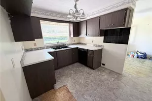 1609 S Hermitage Rd, Fort Myers, FL 33919 - Photo 3