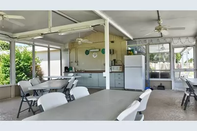 8524 Dominican Ct, Fort Myers, FL 33907 - Photo 33