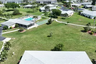 8524 Dominican Ct, Fort Myers, FL 33907 - Photo 27