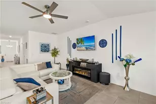 3813 Treasure Oak Wy, Fort Myers, FL 33905 - Photo 5
