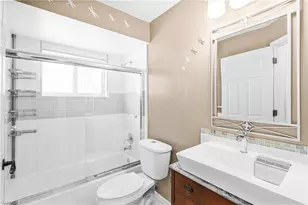 15064 Cloverdale Dr, Fort Myers, FL 33919 - Photo 19