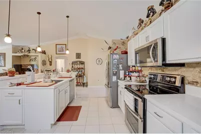 2515 15th St W, Lehigh Acres, FL 33971 - Photo 11