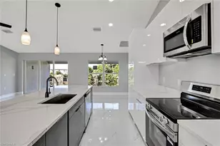 4106 NE 14th Pl, Cape Coral, FL 33909 - Photo 11
