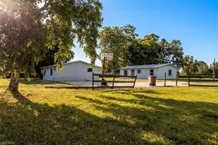 1659 Crescent Ave, Labelle, FL 33935 - Photo 1