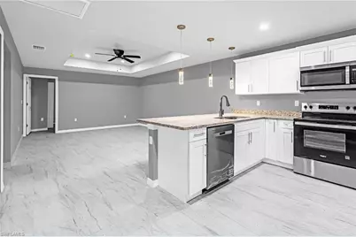 3510 S Grimsley Ct, Fort Myers, FL 33916 - Photo 15