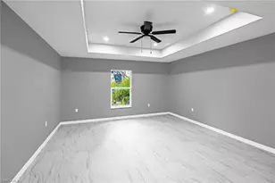3510 S Grimsley Ct, Fort Myers, FL 33916 - Photo 5
