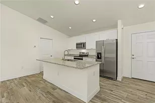 2301 NE 8th Pl, Cape Coral, FL 33909 - Photo 1