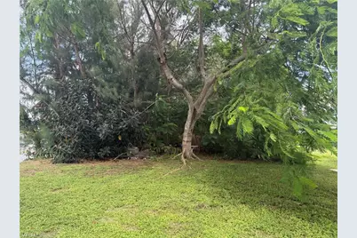 415 SE 21st St, Cape Coral, FL 33990 - Photo 23