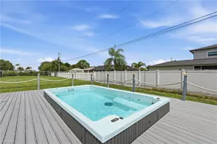 601 Mohawk Pkwy, Cape Coral, FL 33914 - Photo 33