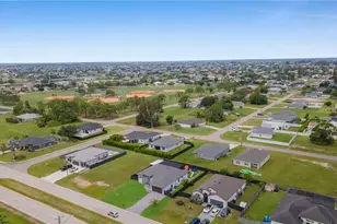 1112 Chiquita Blvd N, Cape Coral, FL 33993 - Photo 45