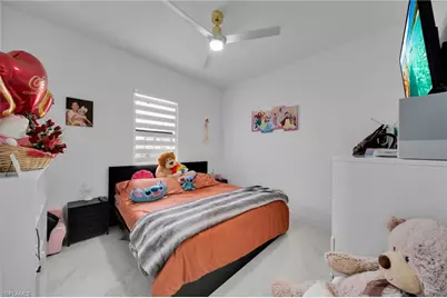 1112 Chiquita Blvd N, Cape Coral, FL 33993 - Photo 15