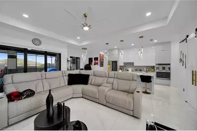 1112 Chiquita Blvd N, Cape Coral, FL 33993 - Photo 5