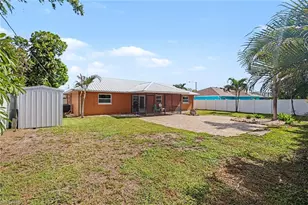 918 Gleason Pkwy, Cape Coral, FL 33914 - Photo 21