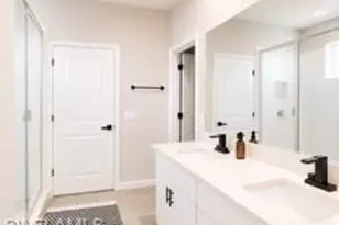 43906 Cattleman Dr, Punta Gorda, FL 33982 - Photo 5
