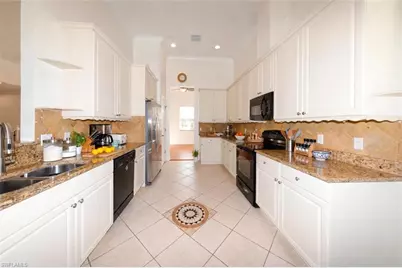 14551 Dolce Vista Rd #202, Fort Myers, FL 33908 - Photo 11