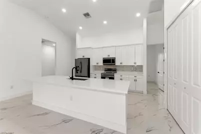 14070 Cedardale St, Fort Myers, FL 33905 - Photo 13