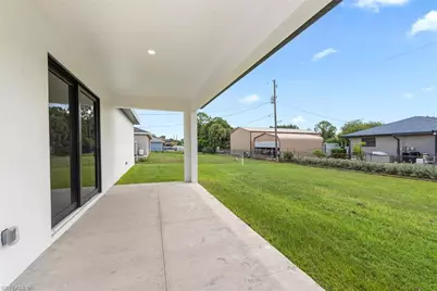 14070 Cedardale St, Fort Myers, FL 33905 - Photo 5
