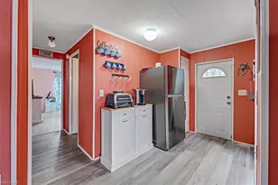 2984 Longview Ln, North Fort Myers, FL 33917 - Photo 25