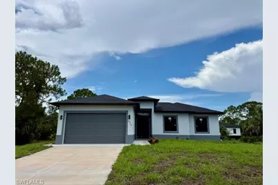 426 Mallory Ave S, Lehigh Acres, FL 33974 - Photo 1