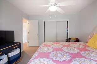 926 SE 26th Terrace, Cape Coral, FL 33904 - Photo 13