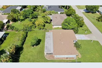 926 SE 26th Ter, Cape Coral, FL 33904 - Photo 29